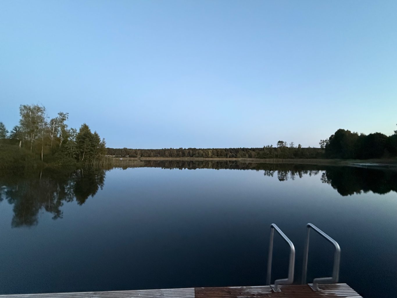 Der See wie ein Spiegel